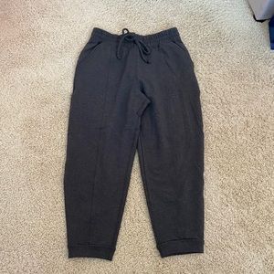 lululemon joggers size 10